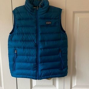 Patagonia youth puffer vest size M boys